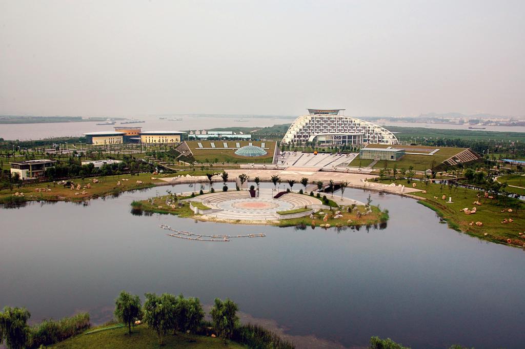 Runyang Huanlong Hotel Zhenjiang  Buitenkant foto